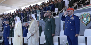 سمو الشيخ محمد بن راشد يشهد حفل تخريج الدورة ال49 من المرشحين الضباط بالعين